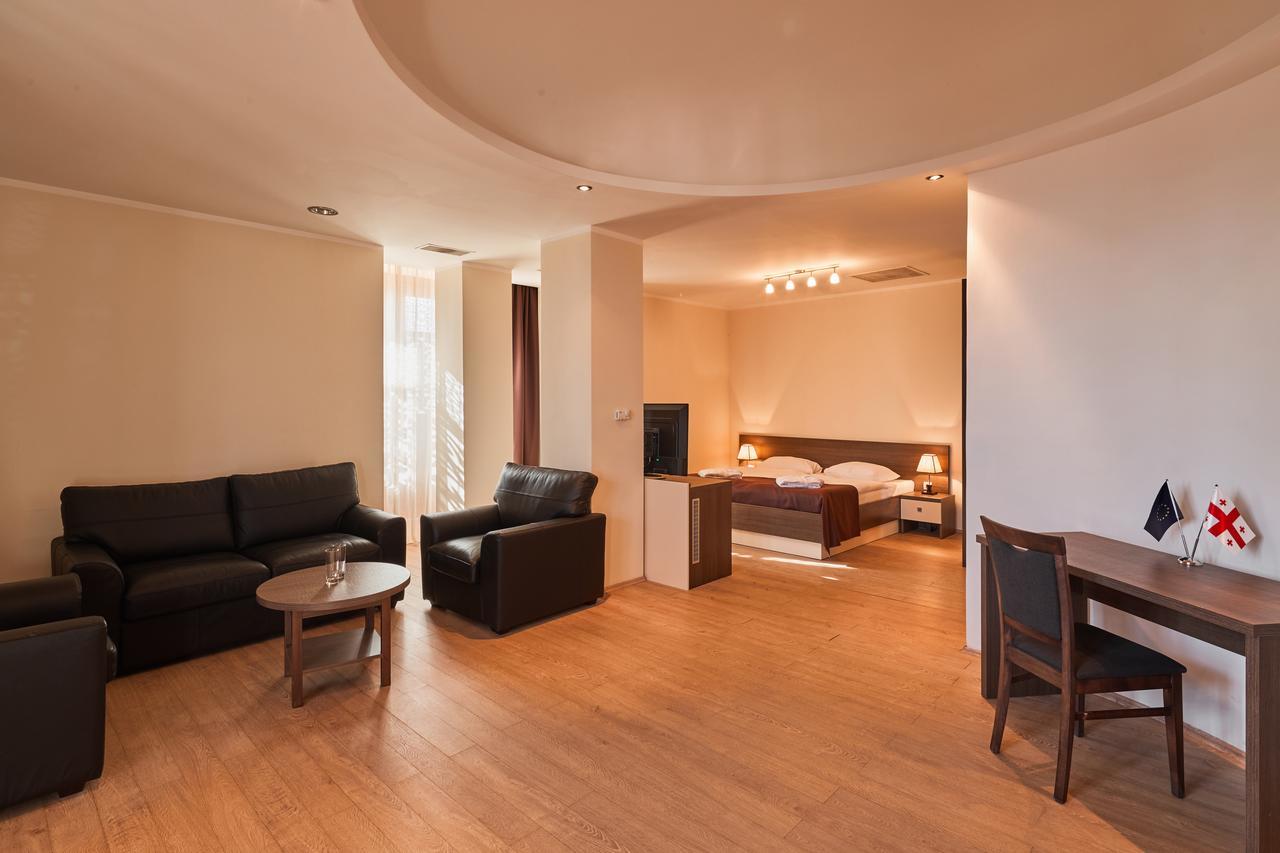 Hotel Gino Wellness Rabath Akhaltsikhe  Esterno foto